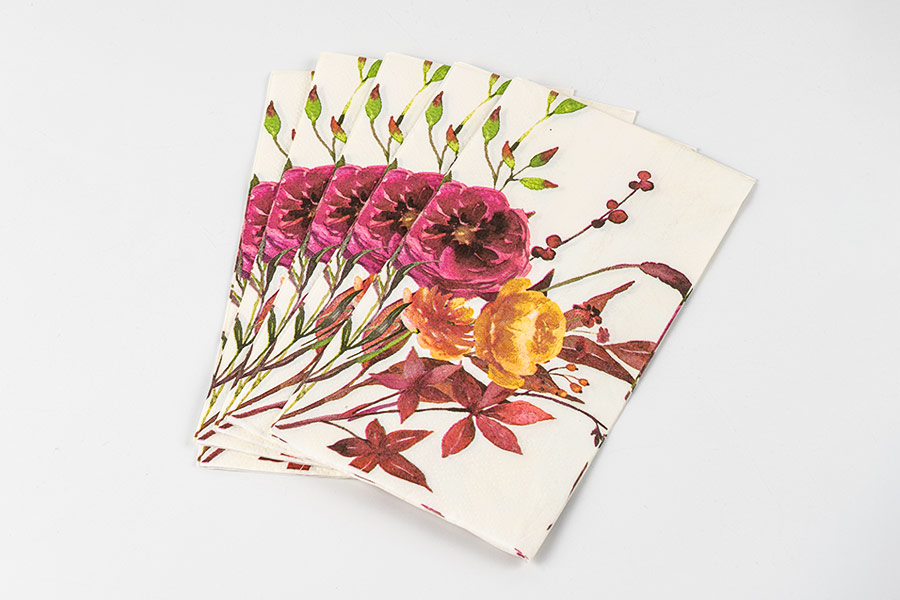 Blomsterserviet af papir